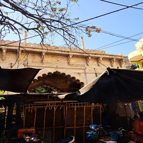 अजमेर की सोलह खंभा मस्जिद
